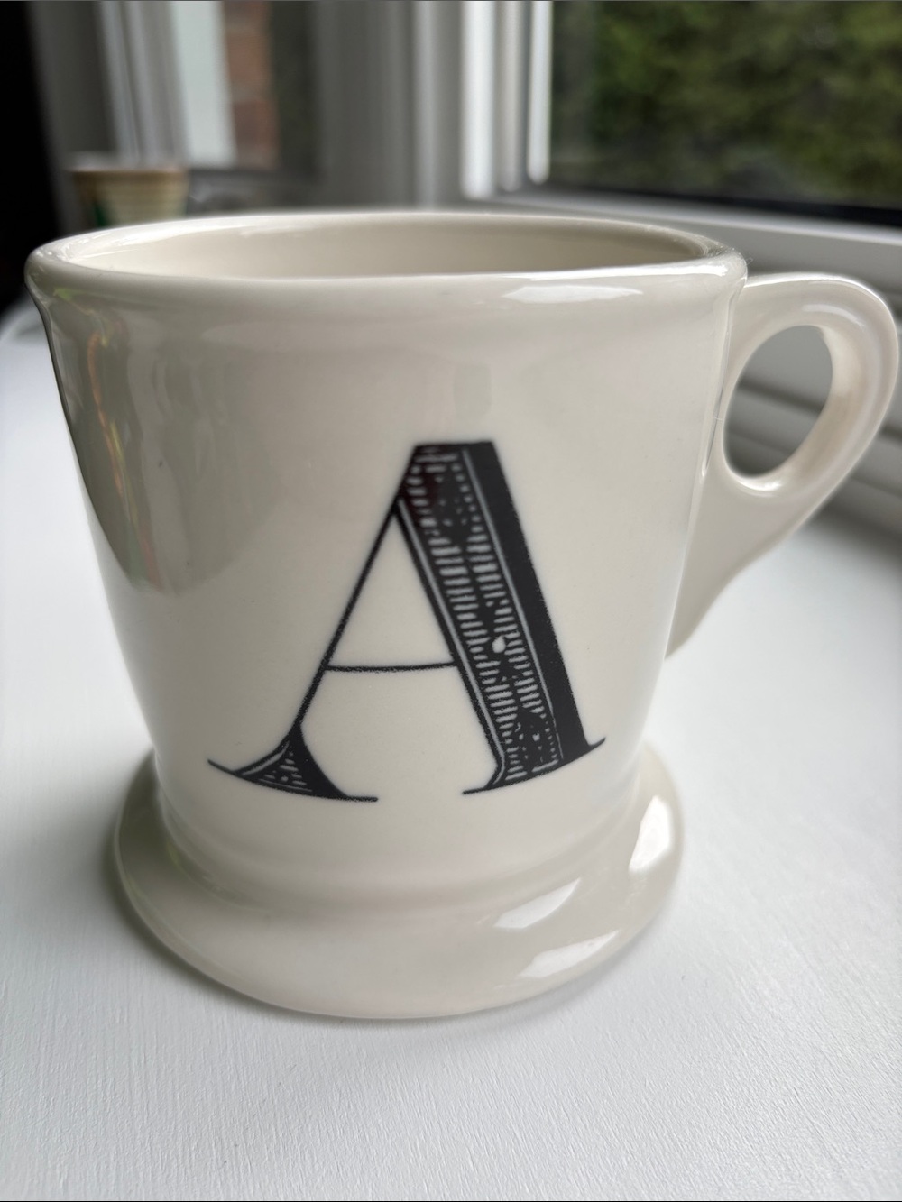 Anthropologie 12 oz monogram coffee mug in giftable condition